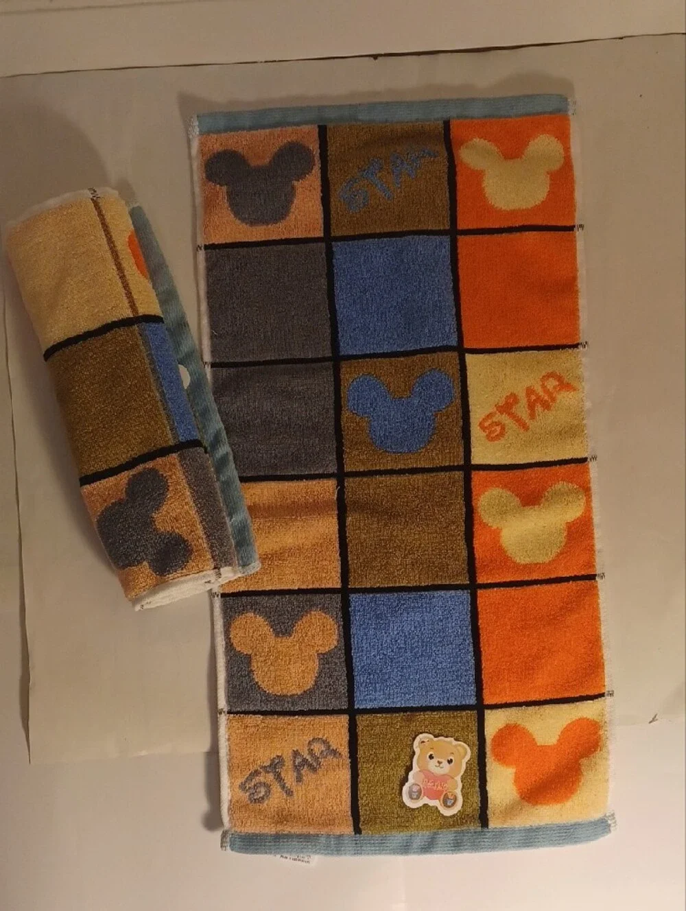Set of 4 Cute Hand Towels